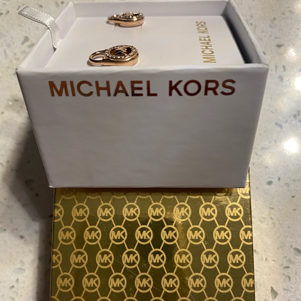 Michael Kors Padlock Logo Earrings - Picture 4 of 5